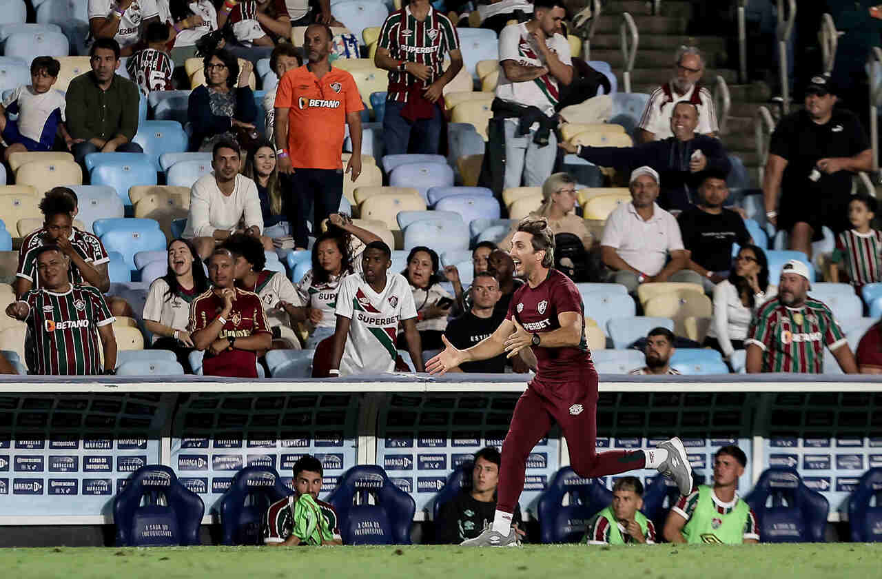 Fluminense mantém 100% em casa e atinge marca defensiva sob comando de Zubeldía
