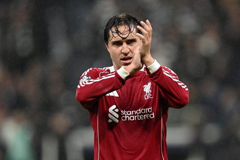 Chiesa si racconta: successi e sfide al Liverpool nel segno di Wirtz