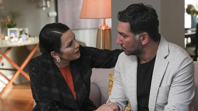 Tradimento: anticipazioni avvincenti per il 7 novembre su Canale 5