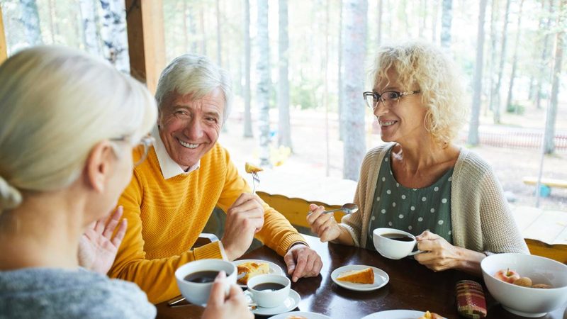 Scoprire l'orario ideale per la colazione che allunga la vita