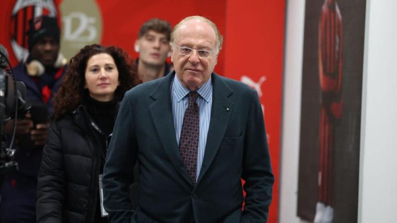 Scaroni e De Laurentiis a confronto: il futuro degli stadi in Italia