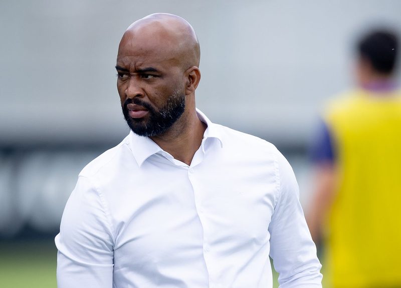 Pressão do Cori leva Corinthians a cobrar novo diretor de futebol