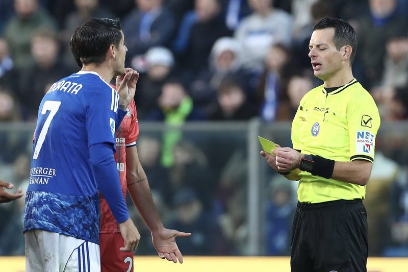 Tensione in campo: Morata e Mina protagonisti di un match infuocato a Como