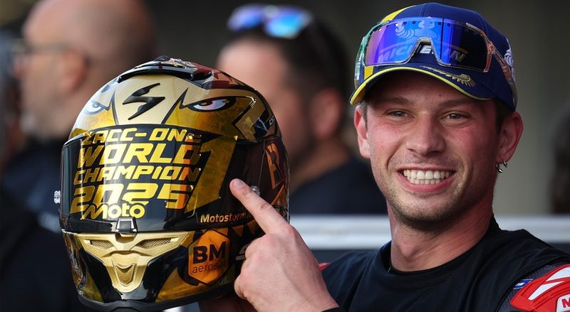 Oscar Gutierrez vence em Portimão enquanto Zaccone conquista título da MotoE