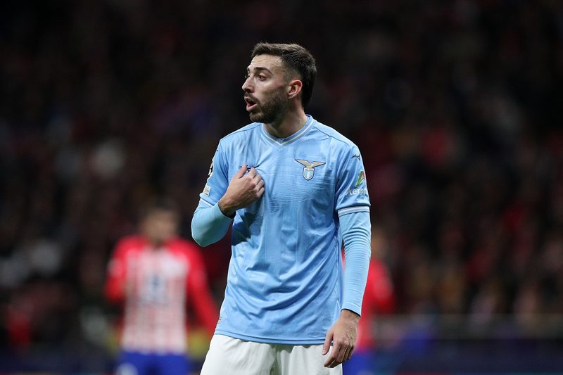 Mario Gila e Lazio: un futuro incerto tra rinnovo e offerte rifiutate