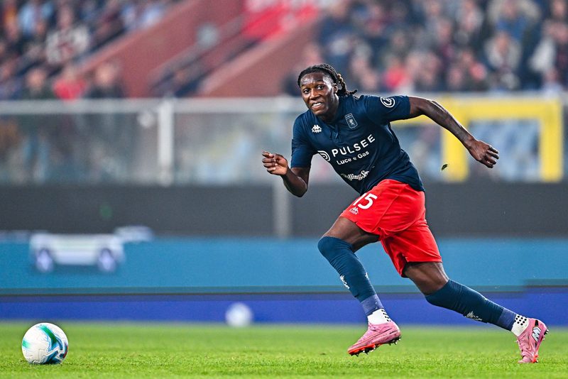 Il Napoli punta forte su Norton-Cuffy: il Genoa fissa il prezzo