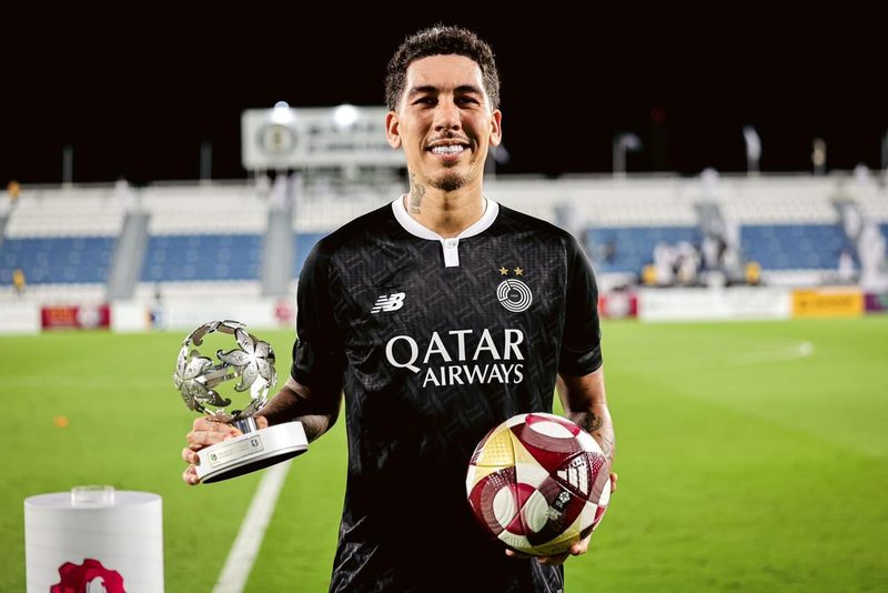 Roberto Firmino brilha com hat-trick na goleada do Al Sadd sobre o Umm Salal