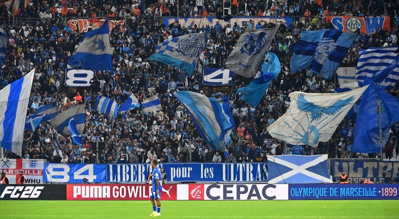 Marselha conquista liderança na Ligue 1 com vitória convincente sobre Brest
