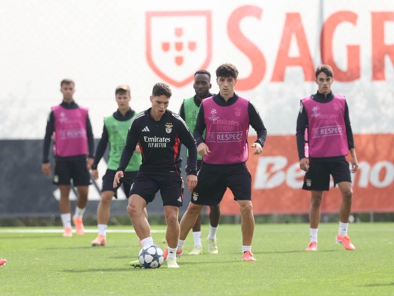 Benfica busca vitória contra Casa Pia em duelo decisivo pelo Campeonato Português