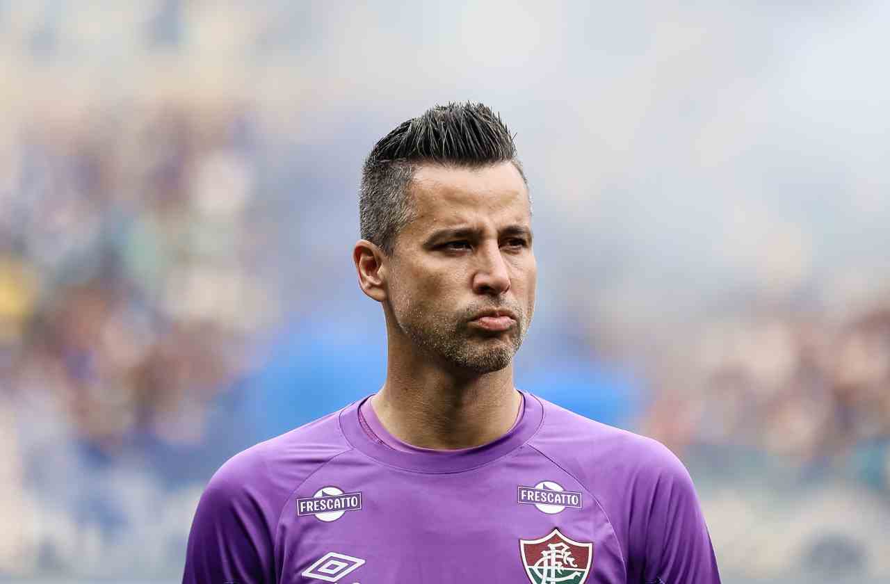 Fábio brilha no Mineirão e elogia torcida do Cruzeiro após empate com Fluminense