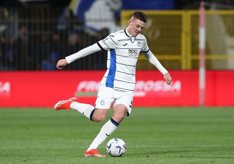 Emil Holm entra nella storia della Serie A con cinque gare consecutive da protagonista