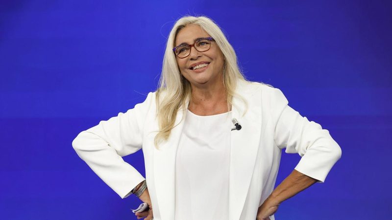 Nino D'Angelo, Luca Argentero e Valentina Lodovini illuminano Domenica In il 9 novembre