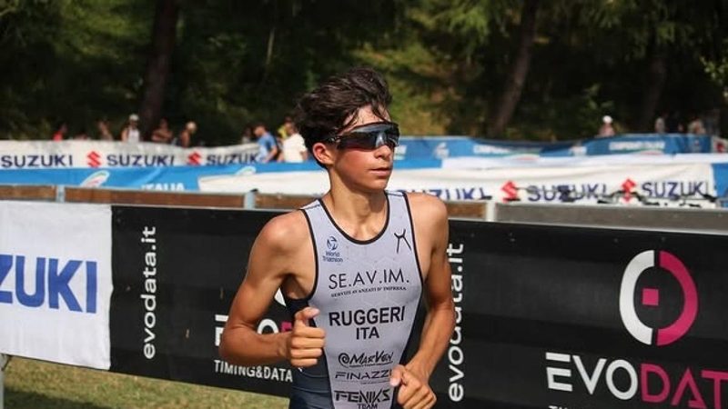 Tragedia nel triathlon: il giovane Nicholas Ruggeri perde la vita a 17 anni