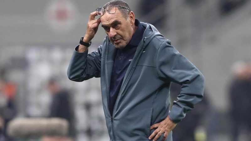 Sarri critica l'arbitraggio dopo Inter-Lazio: "Servono arbitri stranieri"