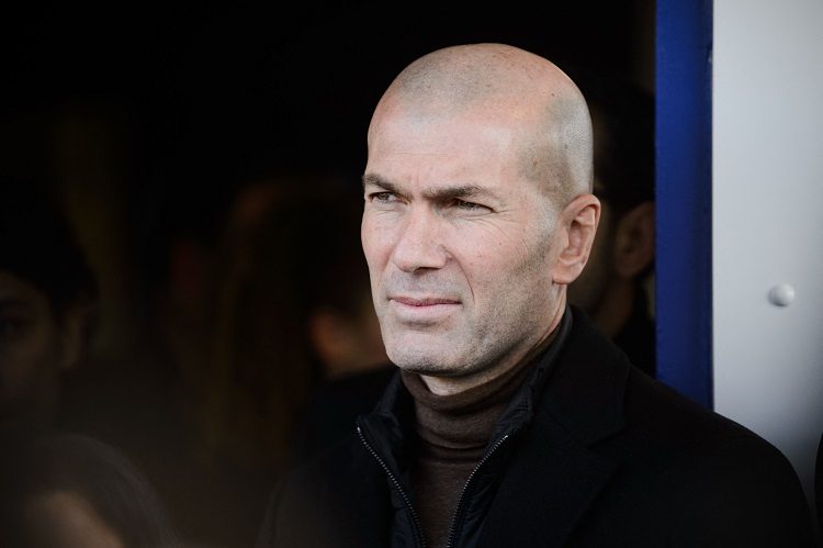 Zinedine Zidane annuncia il ritorno in panchina: "Succederà molto presto"