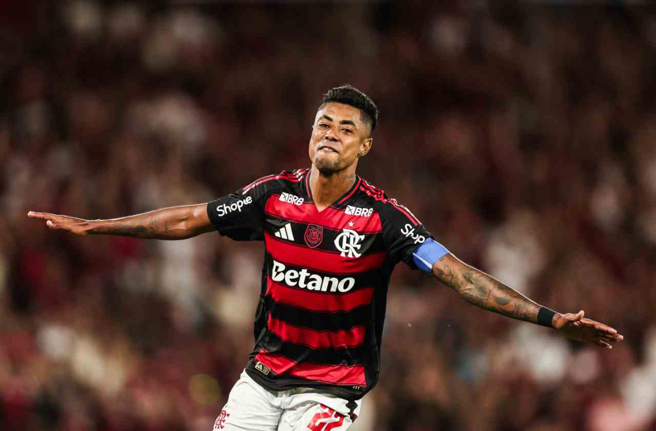 Bruno Henrique reconhece descuido do Flamengo em vitória apertada sobre o Santos