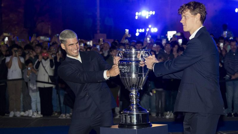 Sinner sfida Alcaraz alle Finals: i calcoli per il sorpasso in classifica