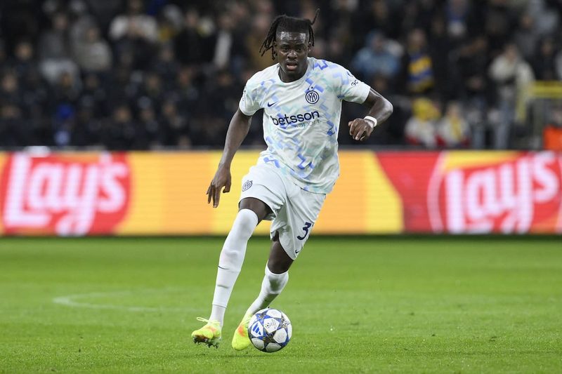 Yann Bisseck: Dalla determinazione all'Inter, l'ispirazione di Thuram