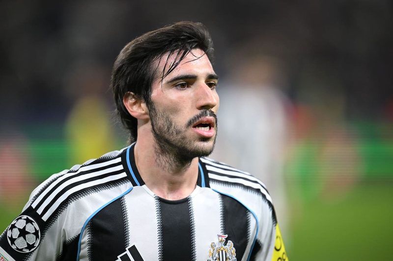 La Top XI di Tonali: i compagni più forti di sempre, da Leao a Barella