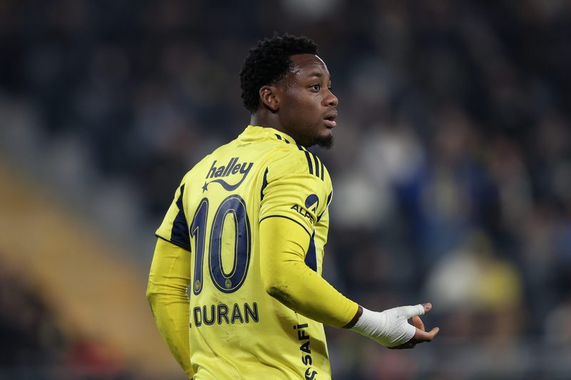 Jhon Durán pronto a sorprendere: trasferimento imminente allo Zenit