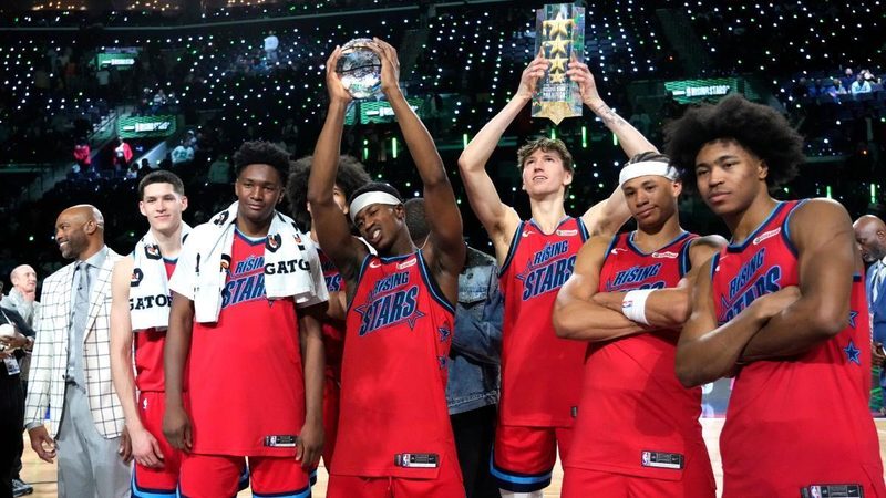 VJ Edgecombe brilla y lleva al 'Team Vince' a la victoria en el Rising Stars Challenge