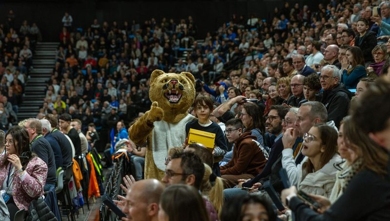 L'Arena Futuroscope : Tony Parker et l'ASVEL lancent la Leader's cup