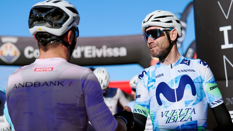 Alejandro Valverde regresa con ambición a la Vuelta a Ibiza MTB junto a Fran Rus