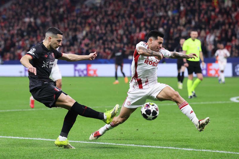 Leverkusen avança na Champions após empate sem gols com Olympiacos