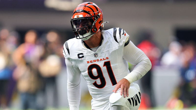 Bengals Weigh Options for Trey Hendrickson as Free Agency Looms