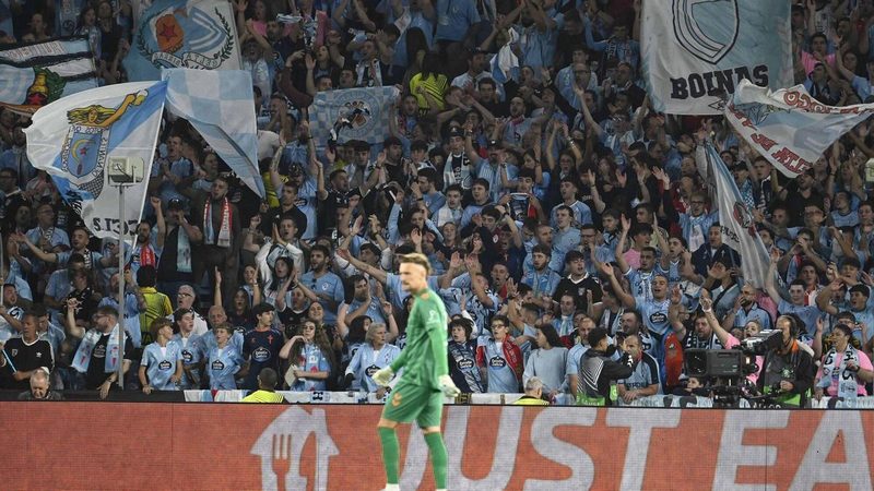 Cortes de tráfico en Vigo por el Celta-PAOK y la llegada de aficionados griegos