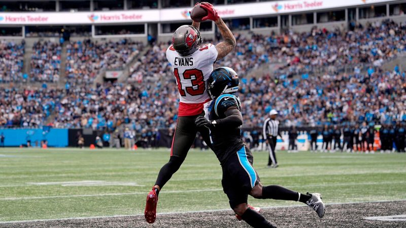 Mike Evans' Potential Moves: Five NFL Teams Eyeing the Pro Bowl Receiver