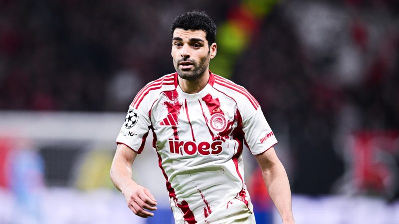 Mehdi Taremi dément son retour en Iran pour prendre les armes