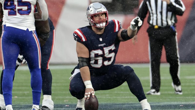 Bears Secure Center Garrett Bradbury from Patriots Following Dalman's Retirement