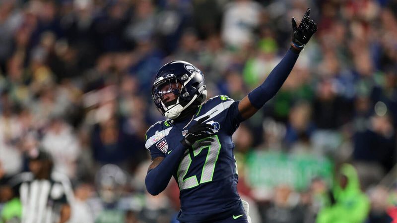 Eagles Shine with Woolen's Deal as NFL Free Agency Day 2 Unfolds