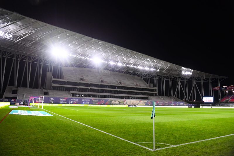 Clermont affronte Pau FC : heure et chaîne pour suivre le match de Ligue 2