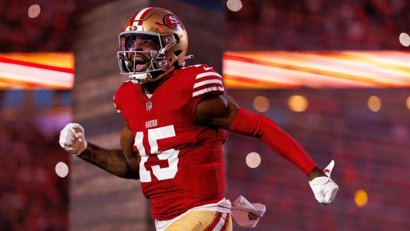 Top NFL Free Agents Still Looking for Contracts as League Year Kicks Off