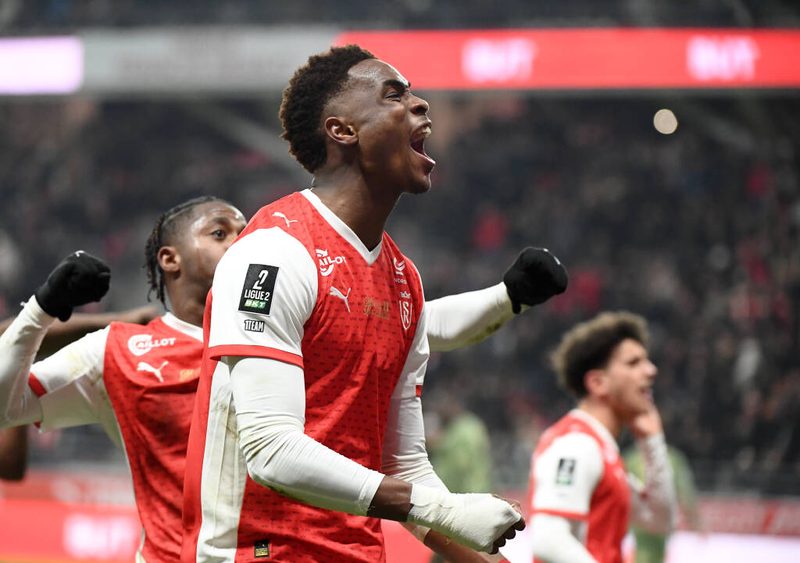 Stade de Reims vs Rodez : Duel décisif pour les play-offs de Ligue 2