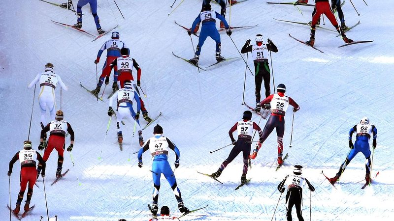 Nebel und Herausforderungen prägen den 50km Massenstart in Oslo