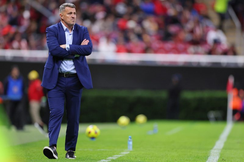 Oscar García übernimmt bei Ajax: Der Neuanfang vor De Klassieker