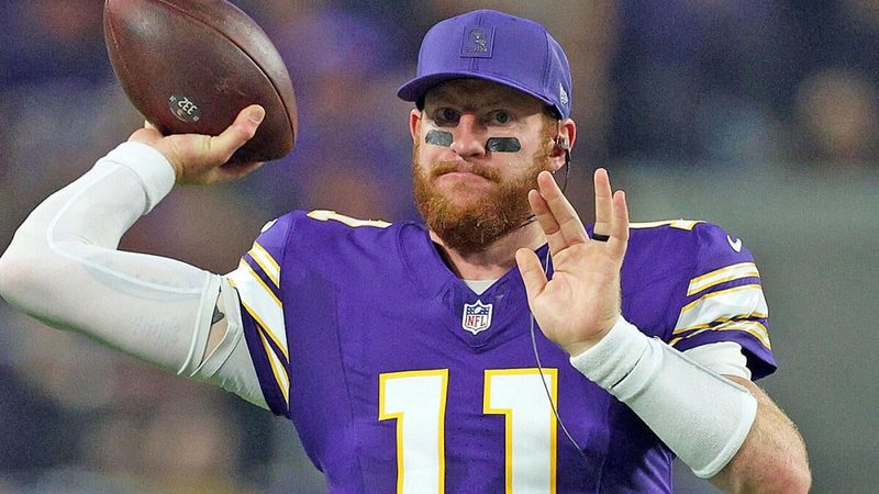 Minnesota Vikings Strengthen QB Depth by Re-signing Carson Wentz