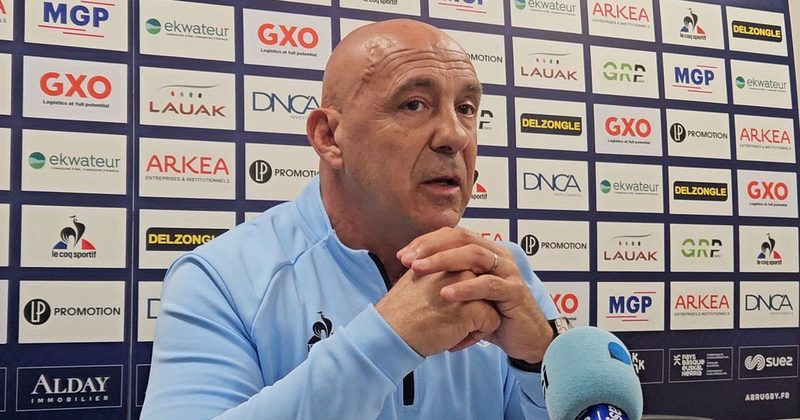 L'Aviron Bayonnais : Laurent Travers appelle à l'unité avant le match crucial à Montauban