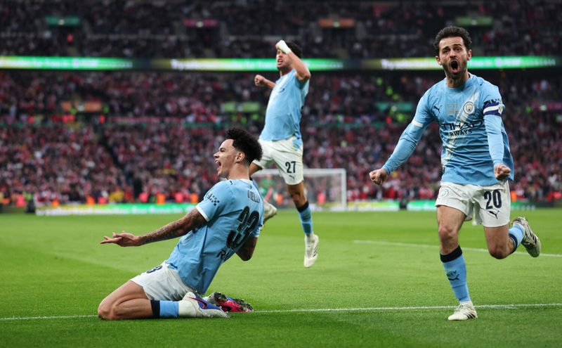 Manchester City sichert sich den Carabao Cup nach Sieg über Arsenal