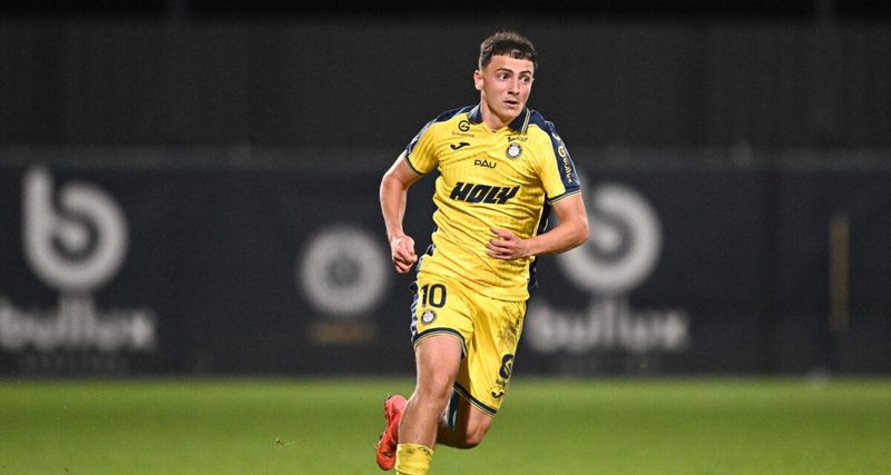 L'éclosion de Giovani Versini : du Pau FC aux Espoirs de France