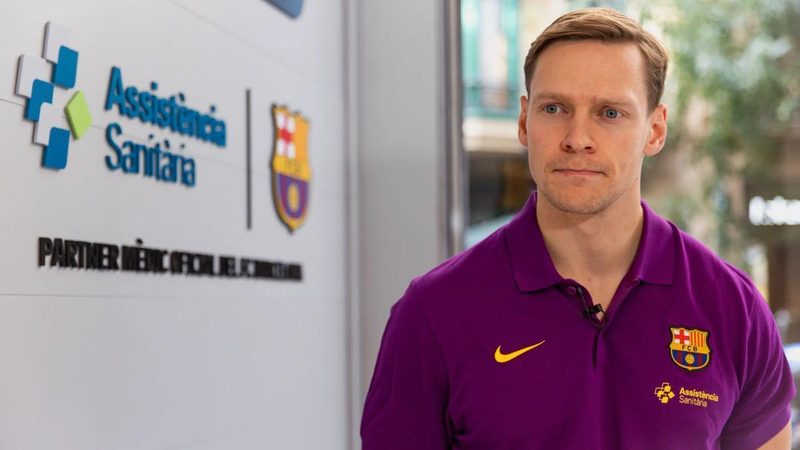 Janus Smarason se une al Barça hasta 2029 y refuerza el central del equipo
