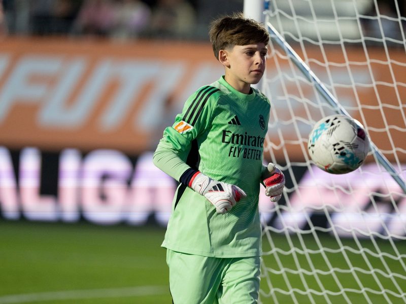 El legado de Iker Casillas vive en su hijo Martín en el Mundialito de Clubes infantil