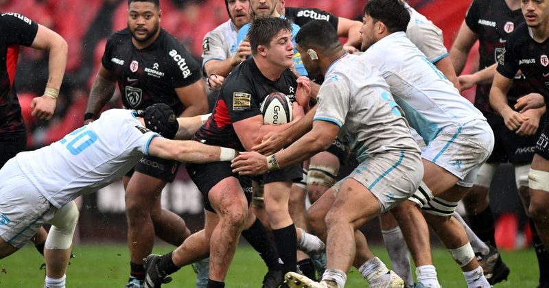 Le Montpellier Hérault Rugby défie le Stade Toulousain pour un choc au sommet en Top 14