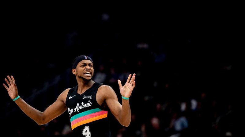 Spurs presionan a Thunder y Sixers brillan en la NBA con triunfos contundentes