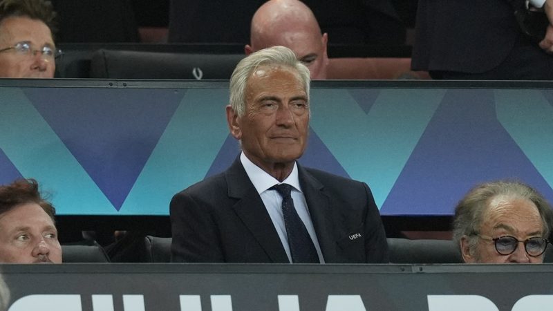 L'élimination de l'Italie : le ministre des Sports exige la démission de Gravina