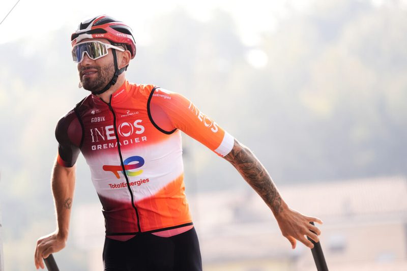 Filippo Ganna conquista la Dwars door Vlaanderen, un trionfo storico per l'Italia