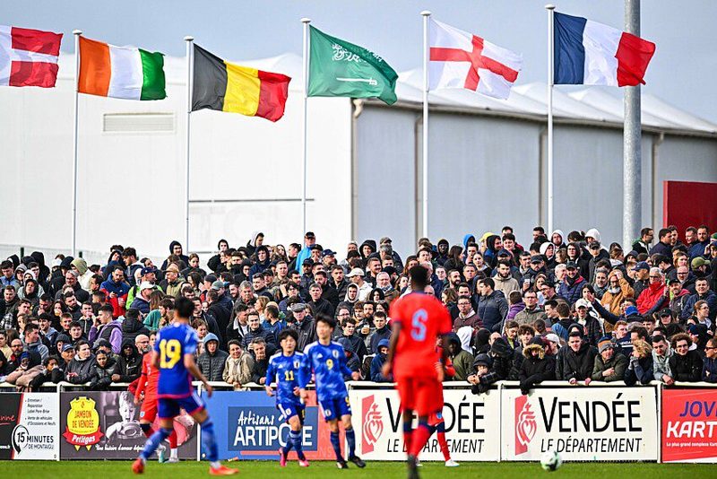 Les U17 du FC Nantes prêts pour le tournoi de Montaigu contre Le Havre